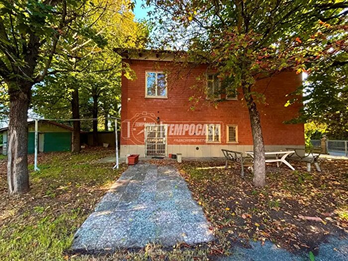 Casa con 7 locali in vendita in Via del Rosario, Castel Maggiore