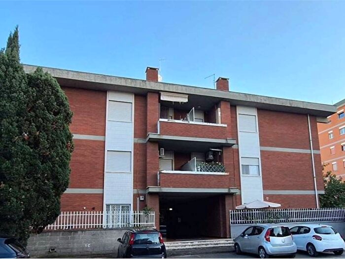 Appartamento quadrilocale in affitto in Via dei Berio, Tor Tre Teste Torre Maura, Roma