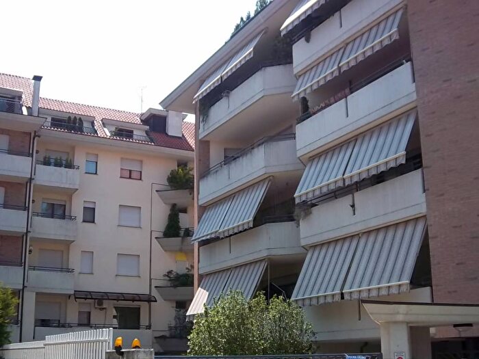Appartamento bilocale in affitto in Via Misurina, Ospedale, Busto Arsizio