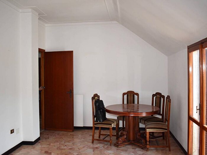 Casa bilocale in affitto in Via della Giustina, Campo Ligure