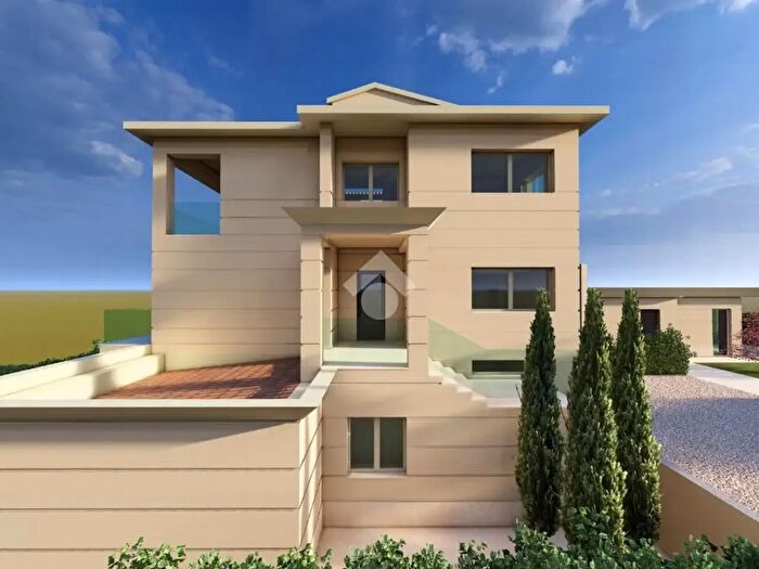 Appartamento trilocale in vendita in Via di Salé, Frascati