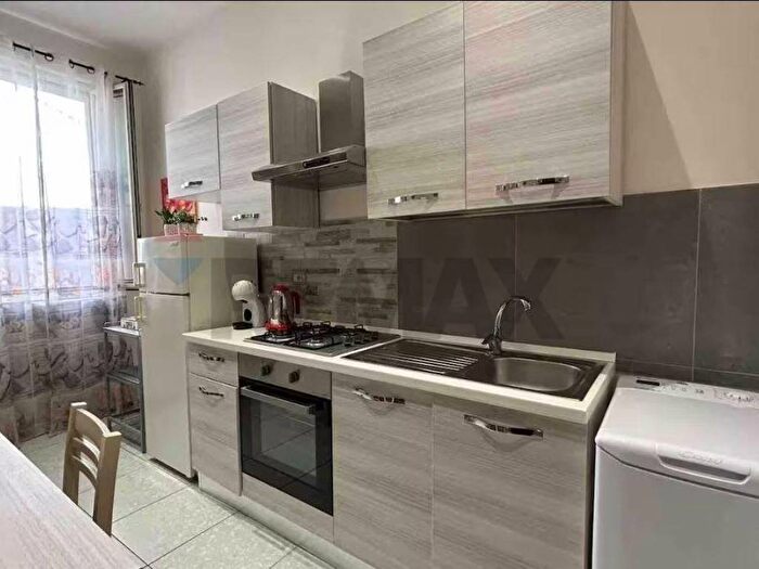 Casa bilocale in affitto in Palestro, Catania