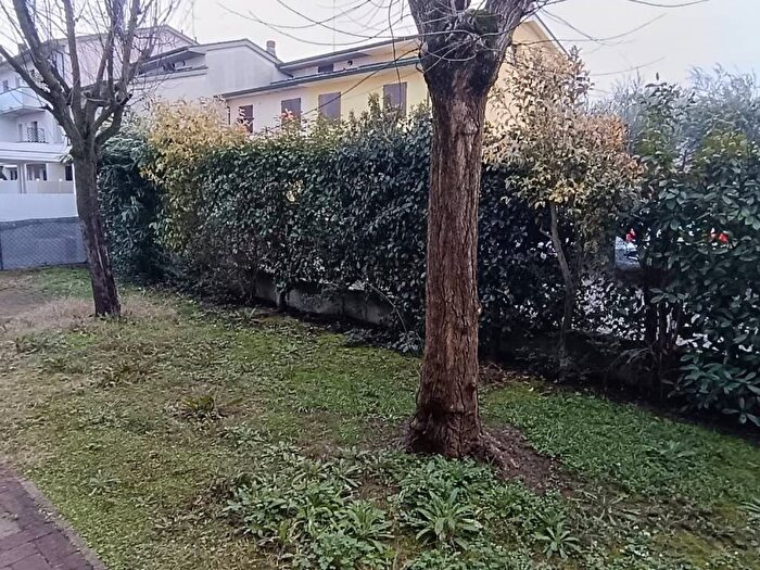 Appartamento quadrilocale in affitto in Centro, Cotignola