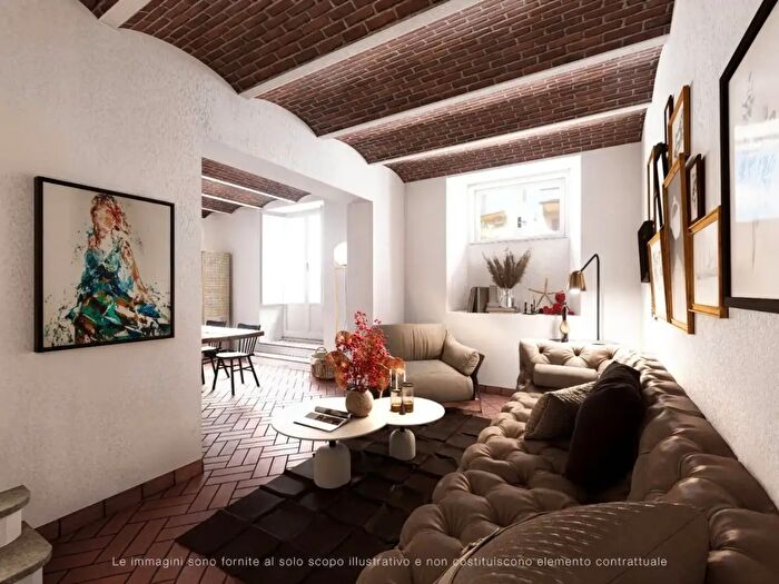 Appartamento con 15 locali in vendita in Firenze