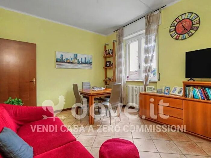 Appartamento quadrilocale in vendita in Via Oscura, Cermenate