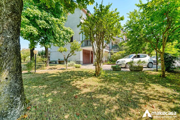 Casa con 5 locali in vendita in Via dei Mille, Mediglia