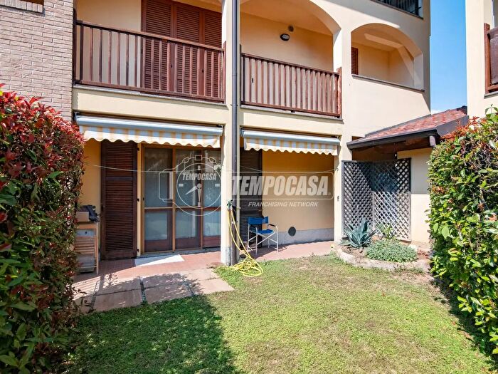 Appartamento trilocale in vendita in Via Madre Teresa di Calcutta, Pozzo DAdda