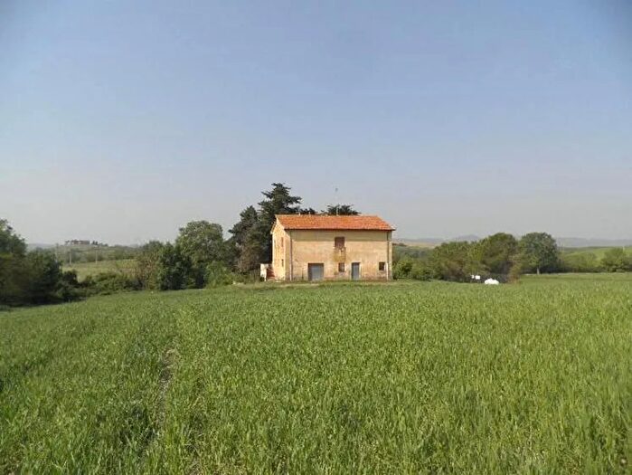 Casa con 10 locali in vendita in Santa Luce