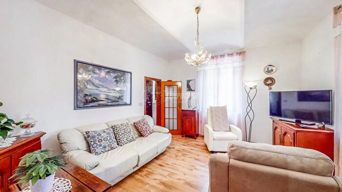 Casa con 5 locali in vendita in Via Frignanese, Vignola