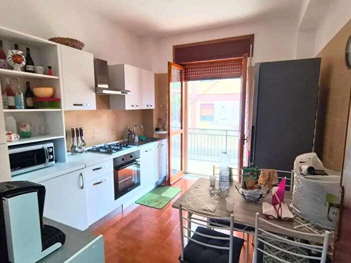 Appartamento quadrilocale in vendita in Via Catania, Guardia Piemontese