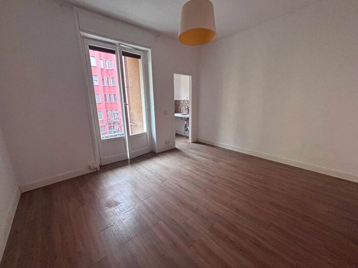 Appartamento bilocale in affitto in Via Luisa Battistotti Sassi, Argonne Corsica, Milano