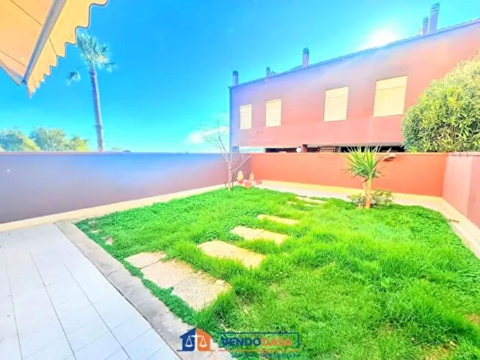 Appartamento trilocale in vendita in Via Asti, Ceriale