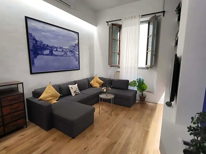 Appartamento monolocale in affitto in Via di San Niccolò, Firenze