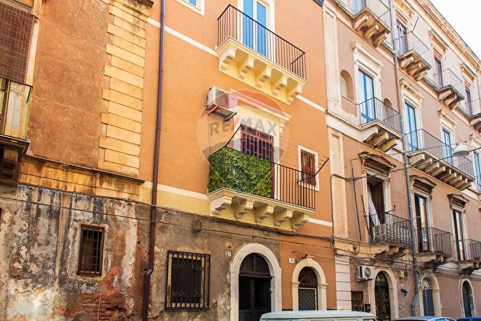 Appartamento bilocale in vendita in Via Fortino Vecchio, Catania