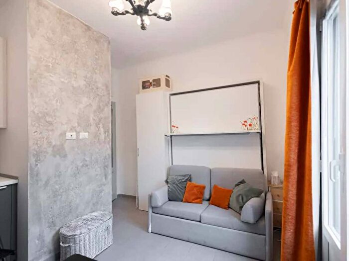 Appartamento monolocale in affitto in Via Guido Guinizelli, Pasteur, Milano