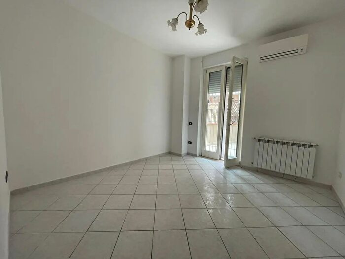 Appartamento bilocale in affitto in Via Vincenzo Guerriero, Caserta