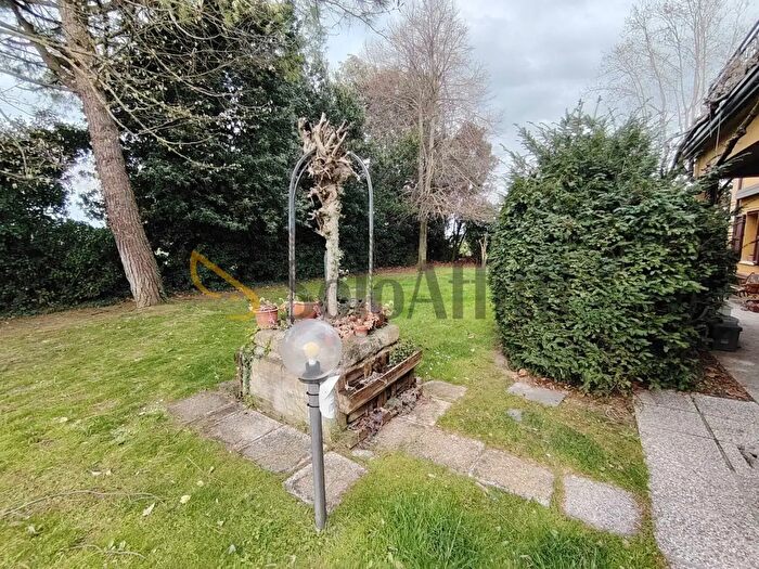 Appartamento trilocale in affitto in Via Visdomina, Cervia