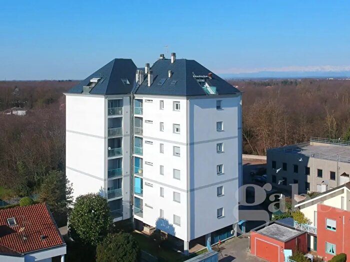 Appartamento quadrilocale in vendita in Via Sella, Busto Arsizio