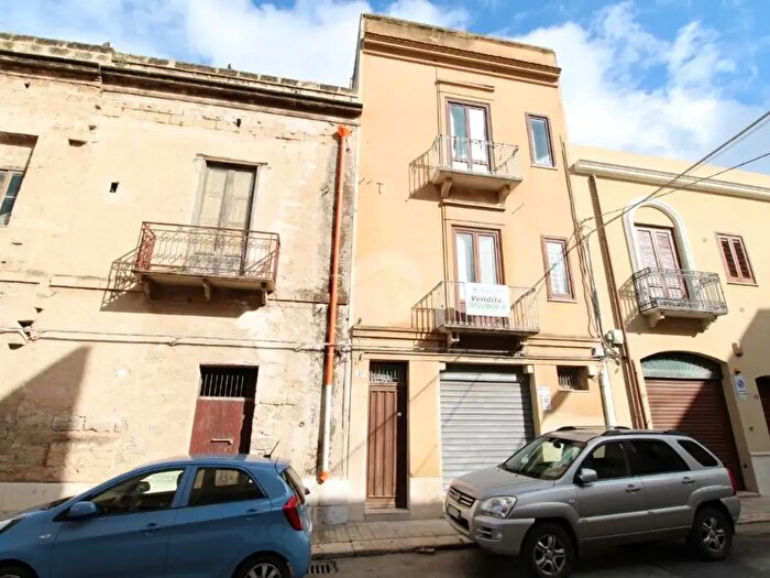 Appartamento quadrilocale in vendita in Via Monte San Giuliano, Trapani