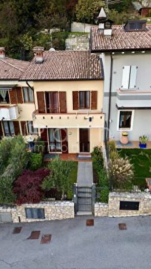 Casa quadrilocale in vendita in Via Poggio dei Ciliegi, Polaveno