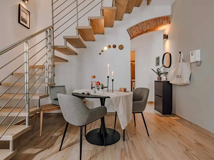 Appartamento monolocale in affitto in Via Ugo Bassi, Milano