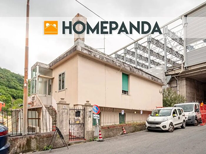 Appartamento bilocale in vendita in Via Susanna Fontanarossa, Genova