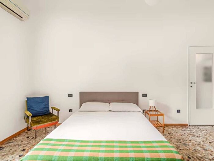 Appartamento trilocale in affitto in Via Vitruvio, Buenos Aires, Milano