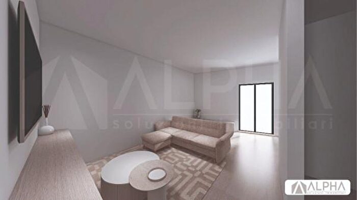 Appartamento trilocale in vendita in Via Destra Canale Molinetto, Ravenna