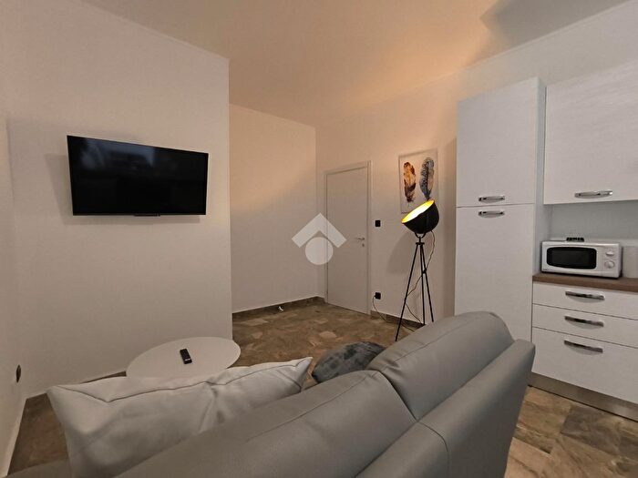 Appartamento bilocale in affitto in Via Dante Alighieri, Alessandria