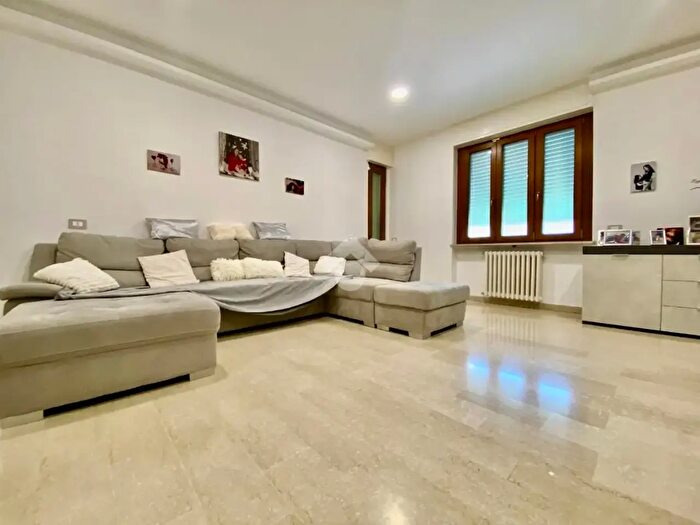 Appartamento quadrilocale in vendita in Via Circonvallazione, Cassano Spinola