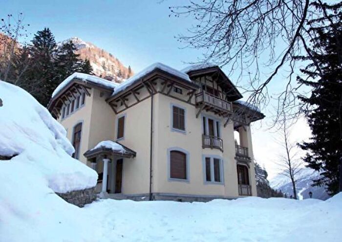 Case in Vendita e in Affitto - 3