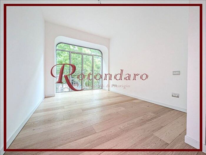 Appartamento bilocale in affitto in Via Andrea Solari, Solari, Milano