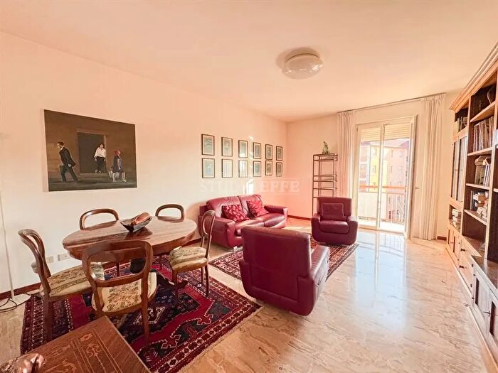 Appartamento con 5 locali in vendita in Via Bolsena, Ravenna