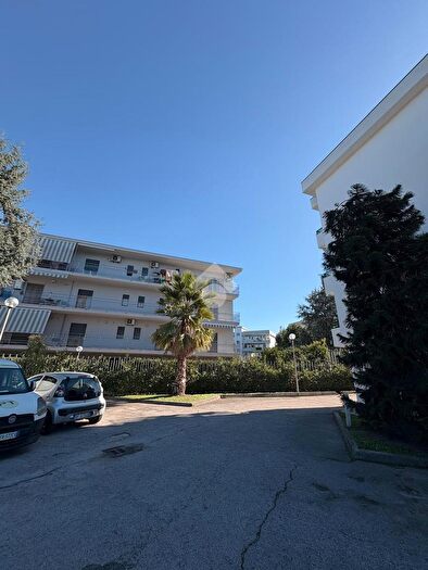 Appartamento quadrilocale in vendita in Via Michelangelo, Volla