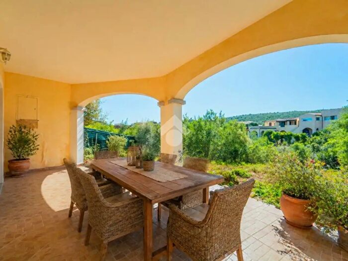 Casa trilocale in vendita in Via Donnigheddu, Olbia