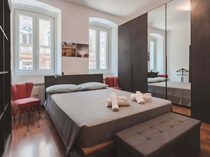 Appartamento monolocale in affitto in Via Giovanni Pascoli, Trieste