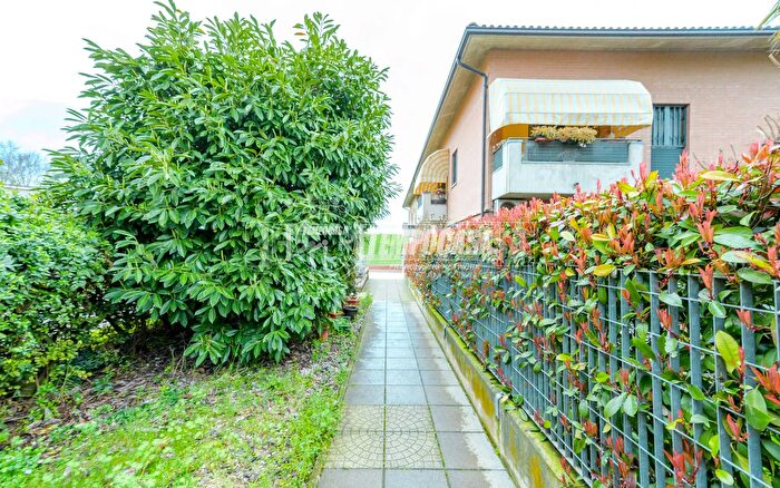 Appartamento quadrilocale in vendita in Via SantAnna, San Cesario Sul Panaro