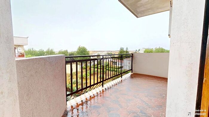 Appartamento trilocale in vendita in Via Aldo Moro, Francavilla Fontana