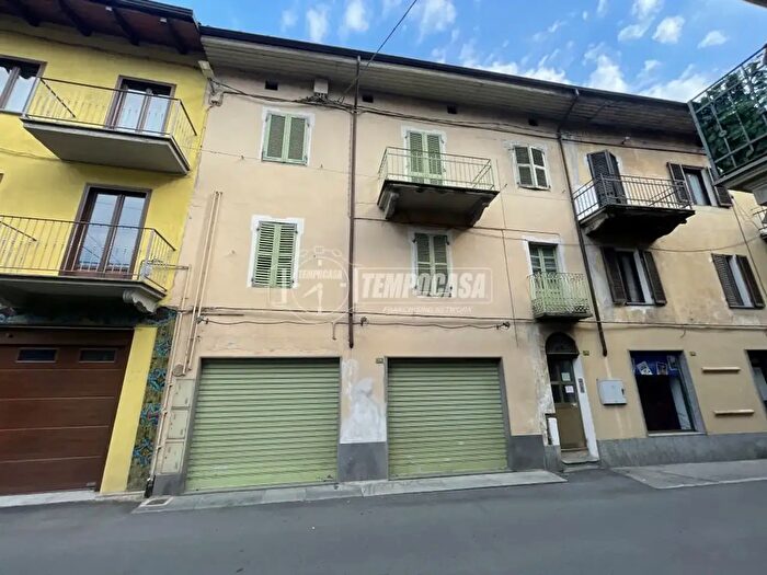 Appartamento quadrilocale in vendita in Via Quattro Novembre, Castellamonte