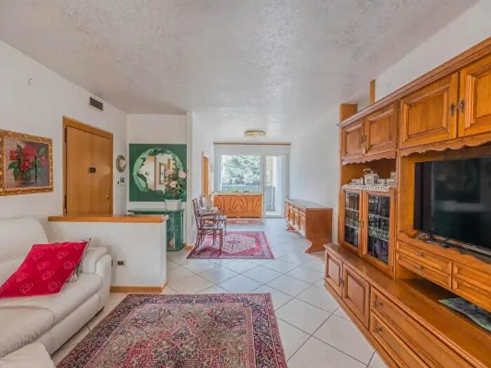 Appartamento quadrilocale in vendita in Viale Europa, Bolzano