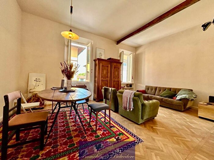 Appartamento con 5 locali in affitto in Via Domenico Burchiello, Porta Romana, Firenze