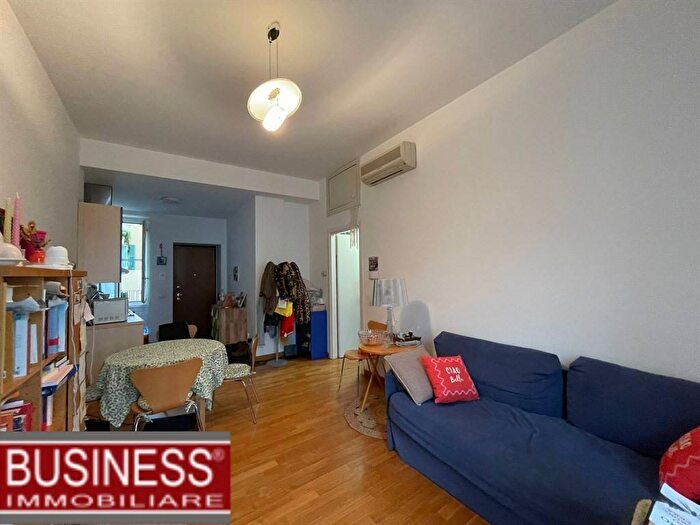 Appartamento bilocale in affitto in Via Arena, Ticinese, Milano