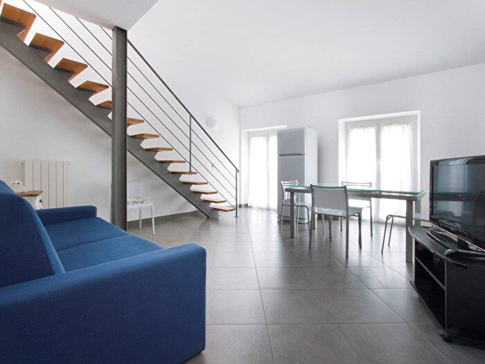 Appartamento trilocale in affitto in Centro, Alassio