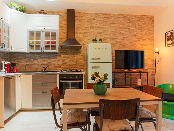 Appartamento trilocale in affitto in Via Cenisio, Cenisio, Milano