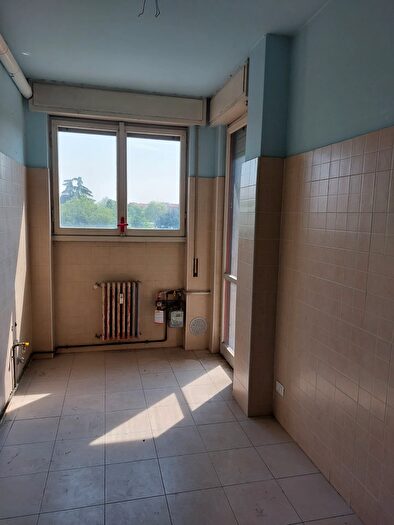 Appartamento bilocale in vendita in Via Sulmona, Milano