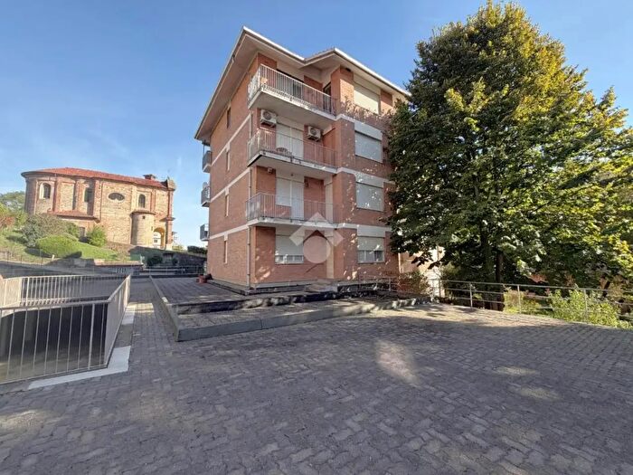 Appartamento quadrilocale in vendita in Viale Marconi, Strambino