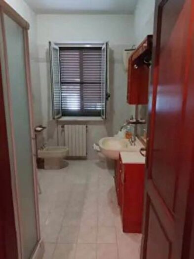 Casa con 5 locali in vendita in Via Cupa, Graffignano