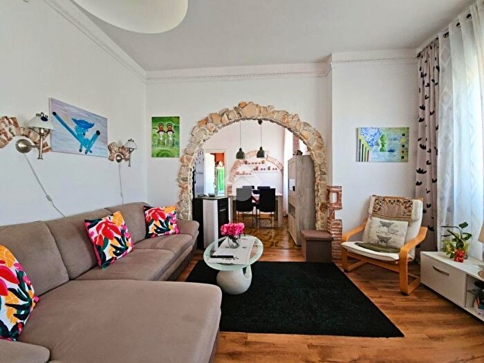 Appartamento con 6 locali in vendita in Viale della Libertà, Nardo