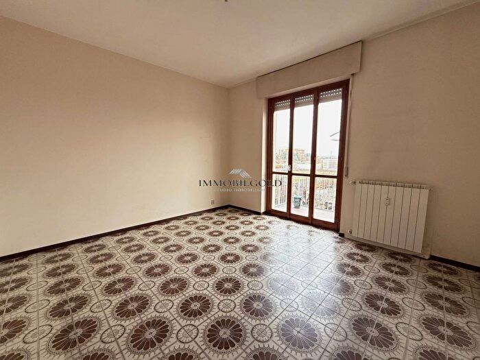 Appartamento trilocale in affitto in Via Santa Rosa da Lima, Abbiategrasso