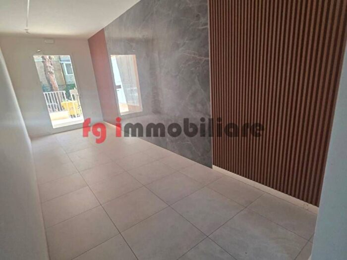 Appartamento trilocale in affitto in Via Sandro Botticelli, Centro, Grottammare